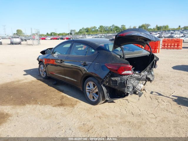 Photo 2 VIN: 5NPD84LF1KH453003 - HYUNDAI ELANTRA 