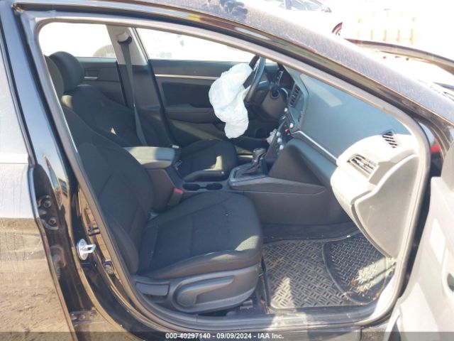 Photo 4 VIN: 5NPD84LF1KH453003 - HYUNDAI ELANTRA 