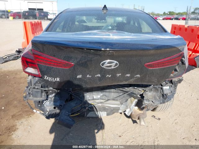 Photo 5 VIN: 5NPD84LF1KH453003 - HYUNDAI ELANTRA 