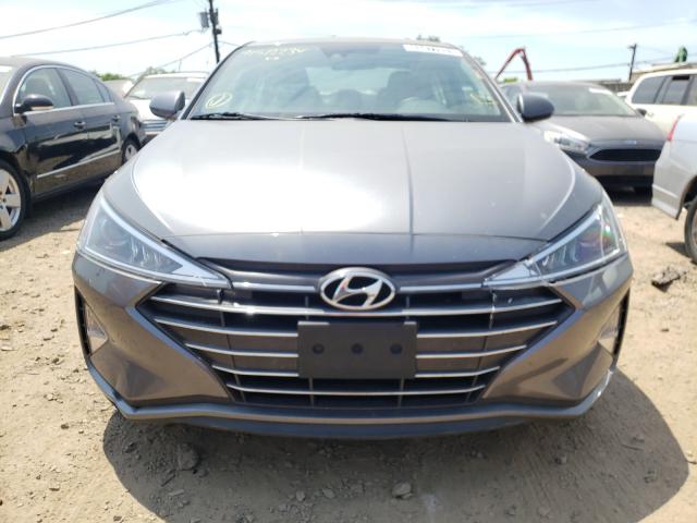 Photo 8 VIN: 5NPD84LF1KH460050 - HYUNDAI ELANTRA SE 