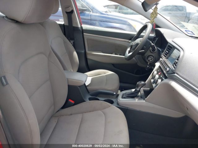 Photo 4 VIN: 5NPD84LF1KH467046 - HYUNDAI ELANTRA 