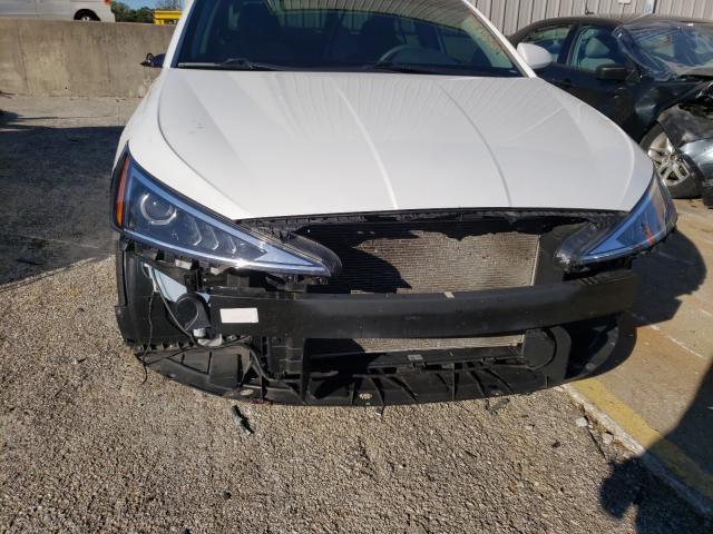 Photo 8 VIN: 5NPD84LF1KH468746 - HYUNDAI ELANTRA SE 