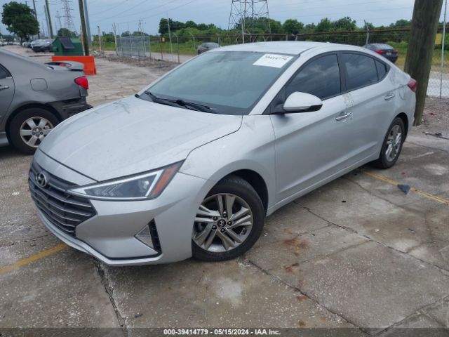 Photo 1 VIN: 5NPD84LF1KH472134 - HYUNDAI ELANTRA 