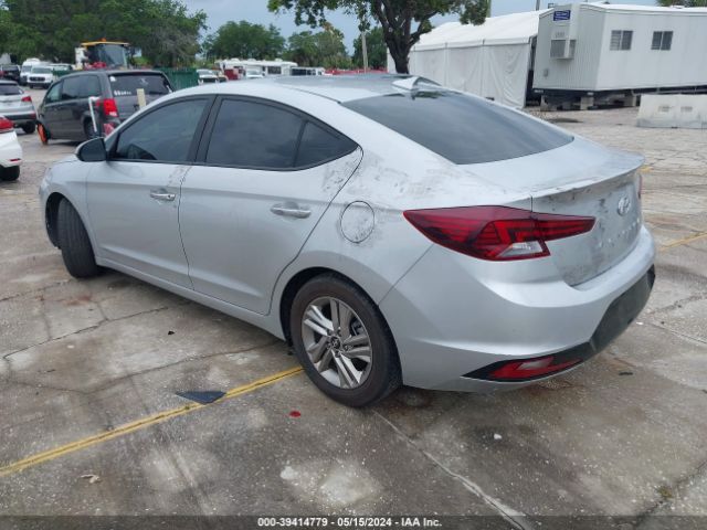 Photo 2 VIN: 5NPD84LF1KH472134 - HYUNDAI ELANTRA 