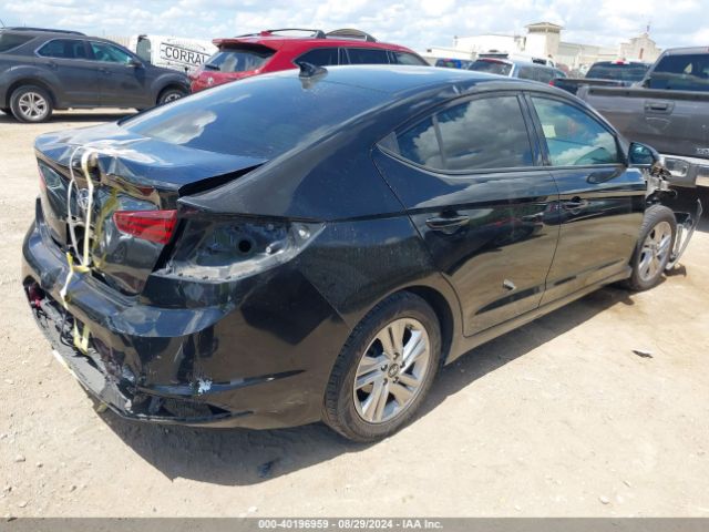 Photo 3 VIN: 5NPD84LF1KH474756 - HYUNDAI ELANTRA 