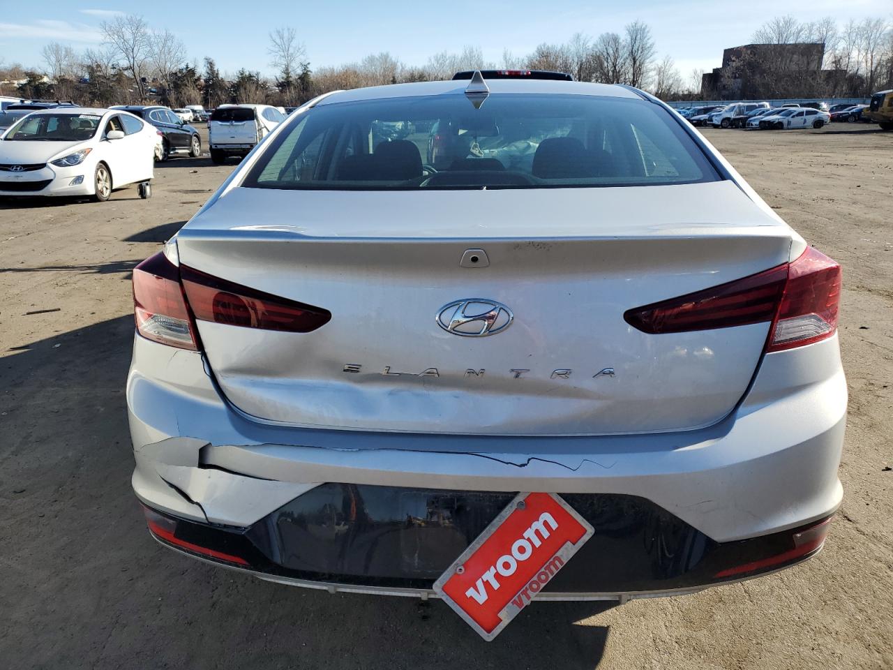 Photo 5 VIN: 5NPD84LF1KH474840 - HYUNDAI ELANTRA 