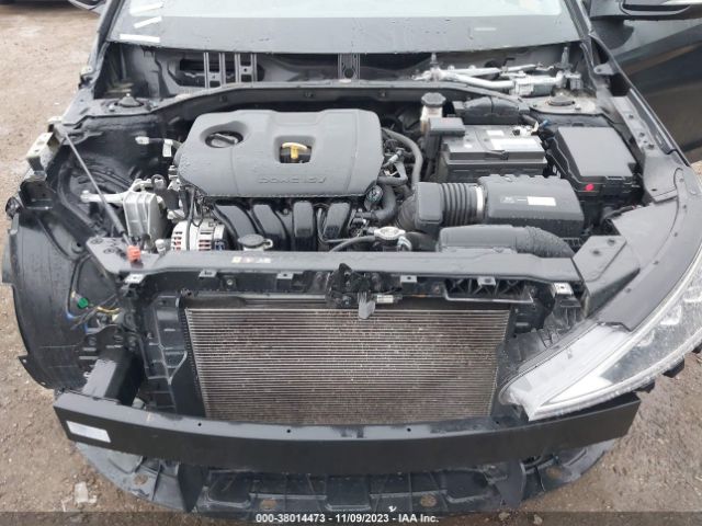 Photo 9 VIN: 5NPD84LF1KH484154 - HYUNDAI ELANTRA 