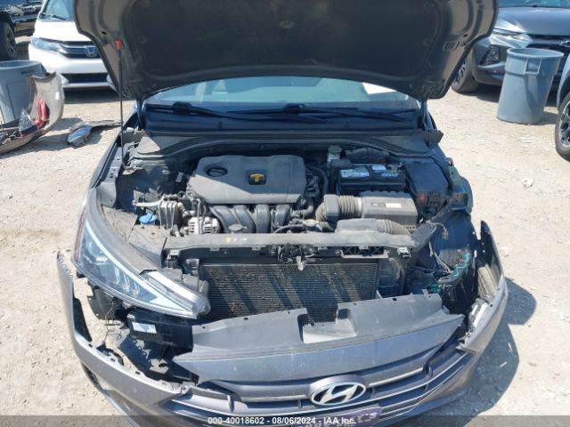 Photo 9 VIN: 5NPD84LF1KH484297 - HYUNDAI ELANTRA 