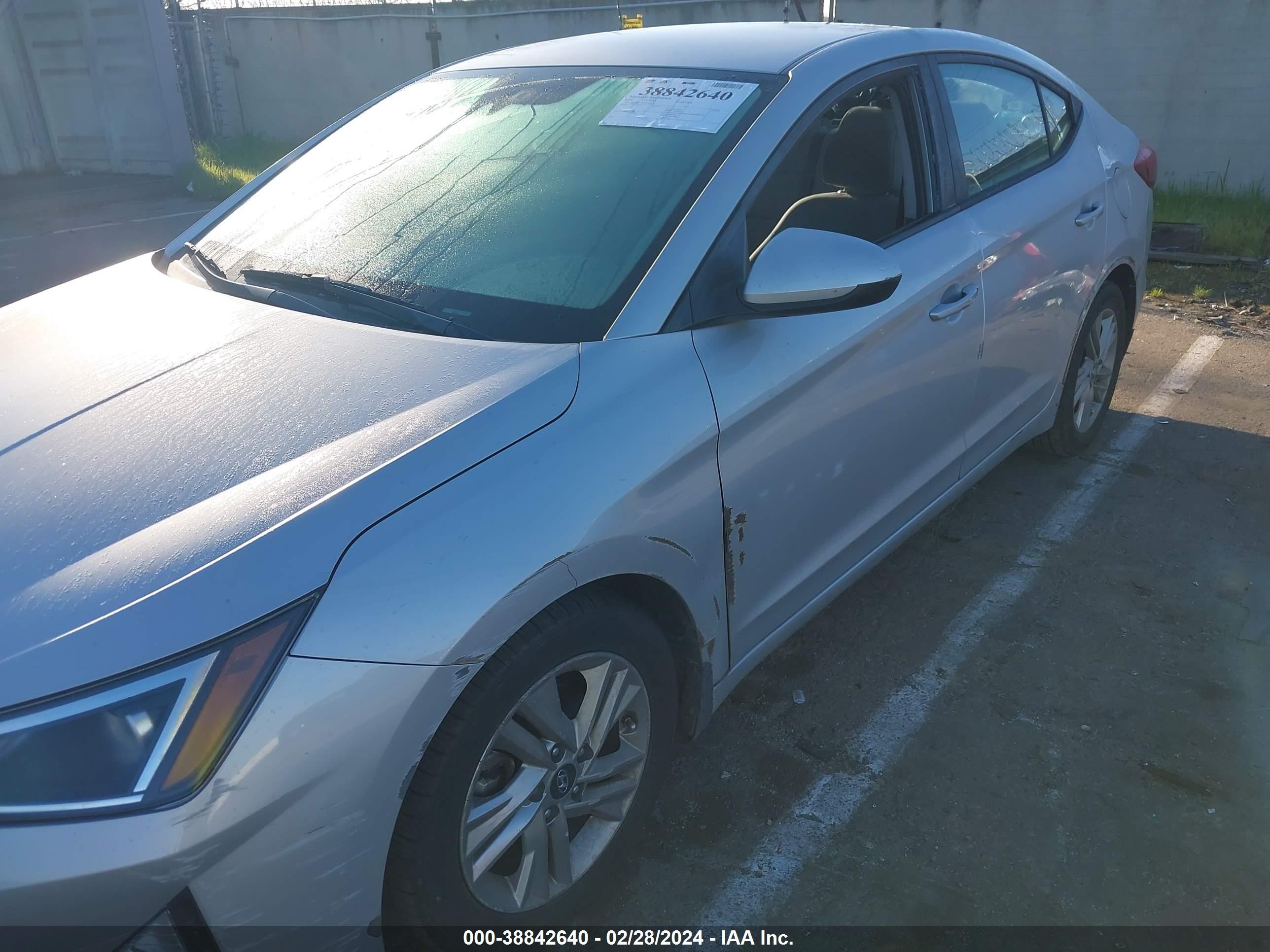 Photo 5 VIN: 5NPD84LF1LH516876 - HYUNDAI ELANTRA 