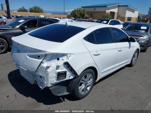 Photo 3 VIN: 5NPD84LF1LH548596 - HYUNDAI ELANTRA 