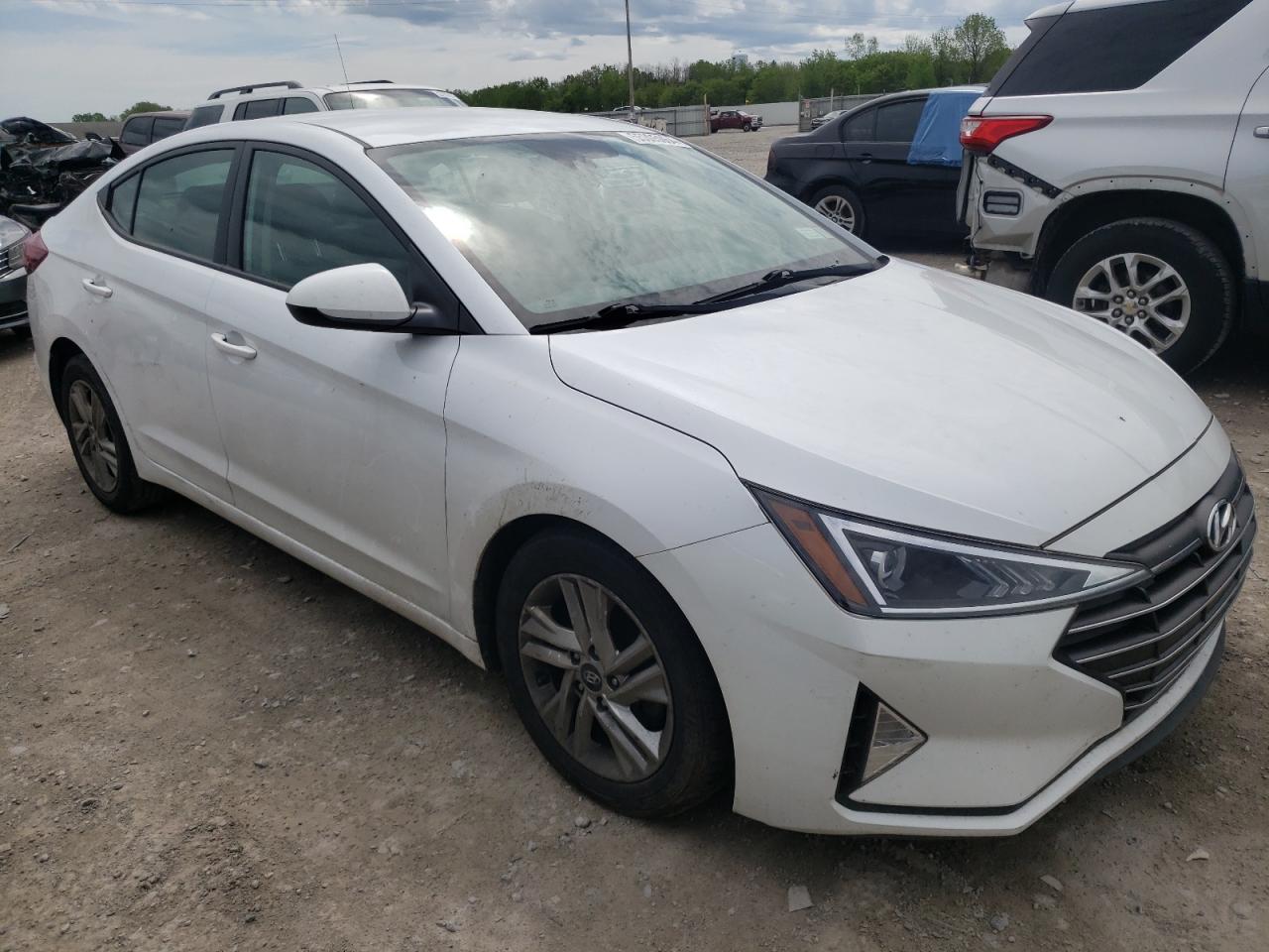 Photo 3 VIN: 5NPD84LF1LH553524 - HYUNDAI ELANTRA 