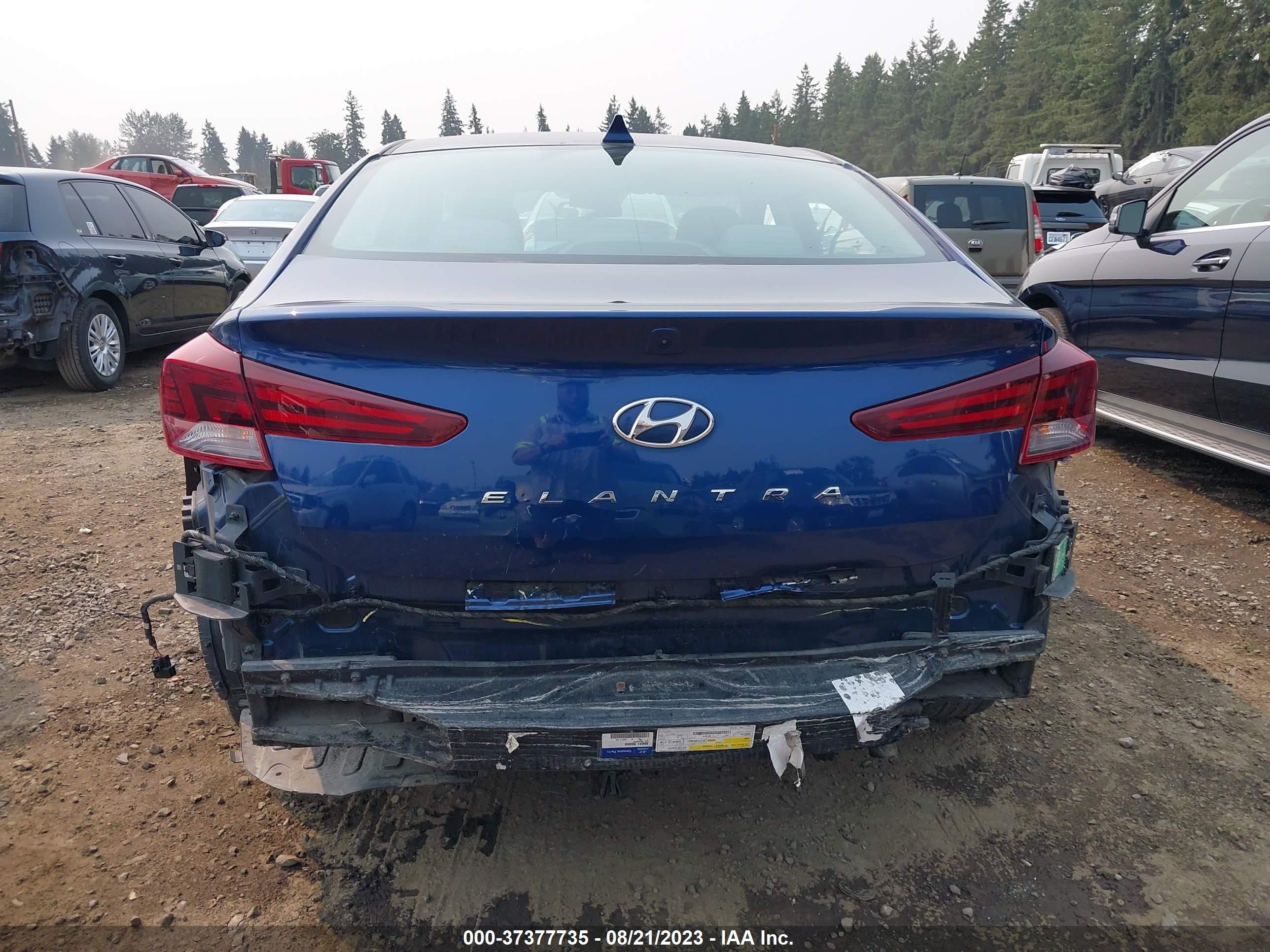 Photo 15 VIN: 5NPD84LF1LH560148 - HYUNDAI ELANTRA SE 