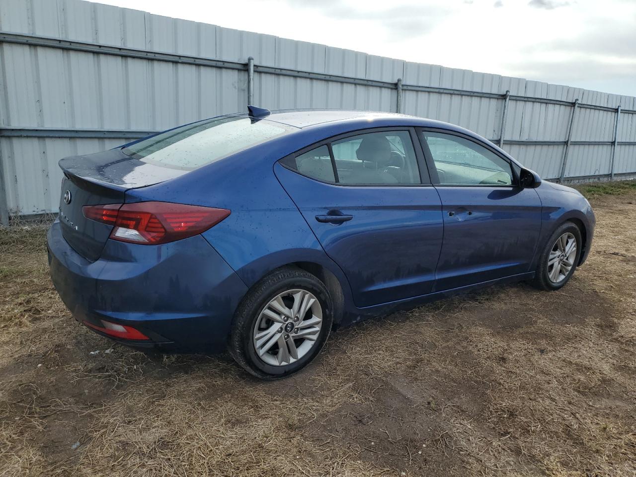 Photo 2 VIN: 5NPD84LF1LH564068 - HYUNDAI ELANTRA 