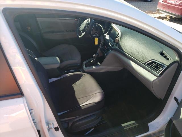 Photo 4 VIN: 5NPD84LF2HH004034 - HYUNDAI ELANTRA SE 