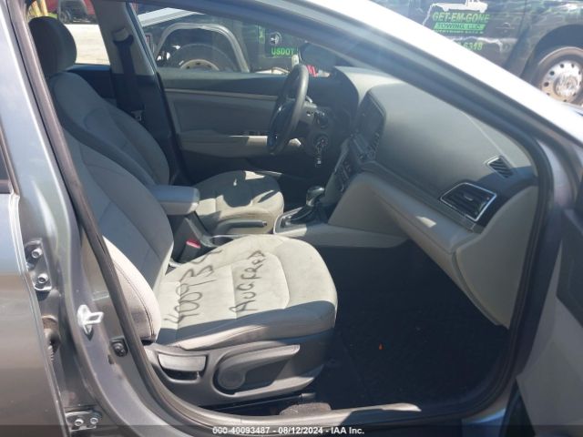 Photo 4 VIN: 5NPD84LF2HH005698 - HYUNDAI ELANTRA 