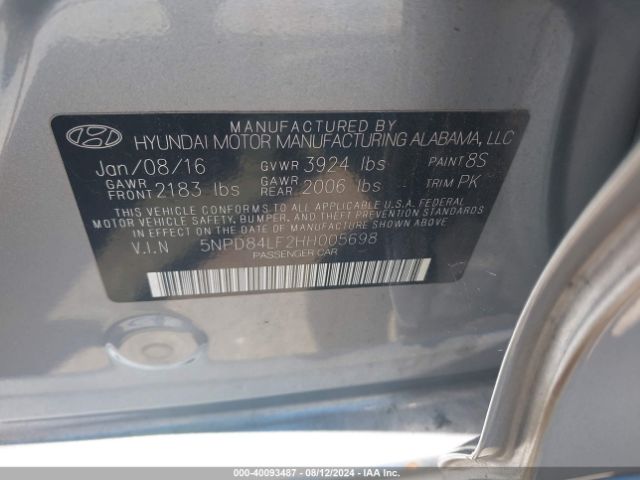 Photo 8 VIN: 5NPD84LF2HH005698 - HYUNDAI ELANTRA 