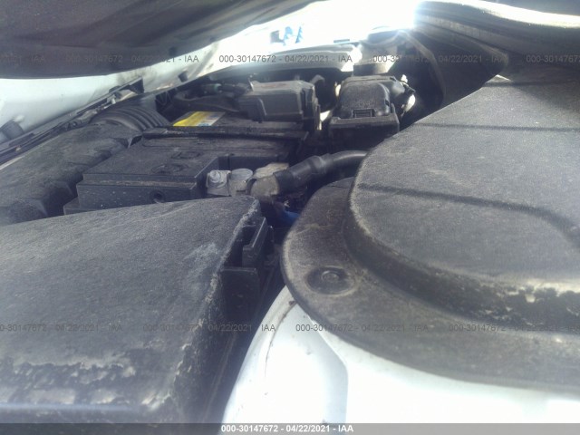 Photo 9 VIN: 5NPD84LF2HH016488 - HYUNDAI ELANTRA 