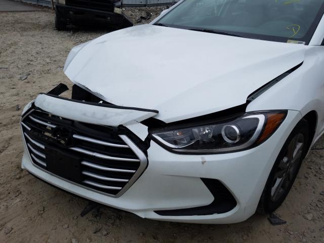 Photo 8 VIN: 5NPD84LF2HH018760 - HYUNDAI ELANTRA SE 