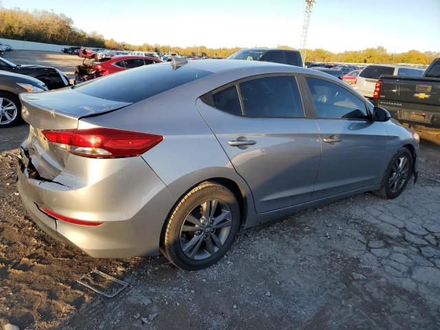 Photo 2 VIN: 5NPD84LF2HH027197 - HYUNDAI ELANTRA SE 