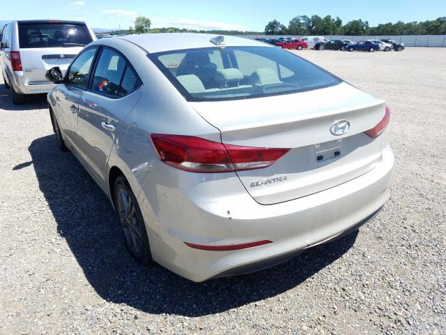 Photo 2 VIN: 5NPD84LF2HH030889 - HYUNDAI ELANTRA SE 