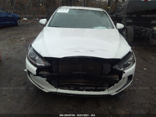 Photo 5 VIN: 5NPD84LF2HH031332 - HYUNDAI ELANTRA 