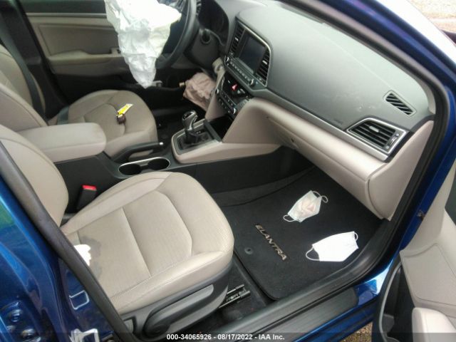 Photo 4 VIN: 5NPD84LF2HH034411 - HYUNDAI ELANTRA 