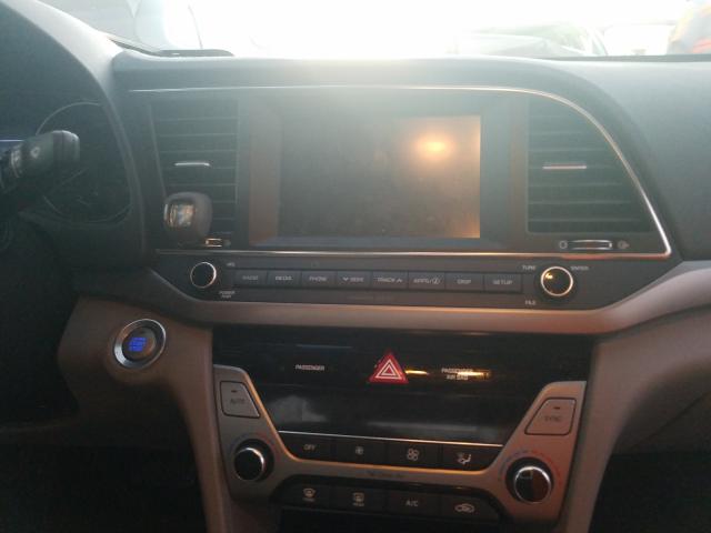 Photo 8 VIN: 5NPD84LF2HH036854 - HYUNDAI ELANTRA SE 