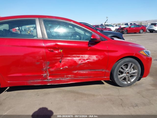 Photo 5 VIN: 5NPD84LF2HH041018 - HYUNDAI ELANTRA 