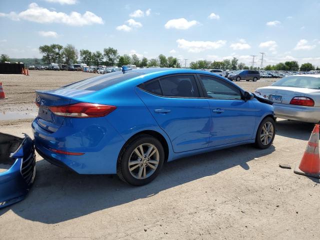 Photo 2 VIN: 5NPD84LF2HH043660 - HYUNDAI ELANTRA 