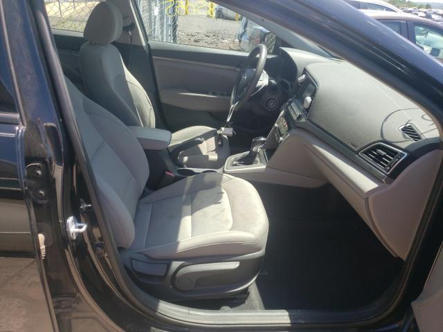 Photo 4 VIN: 5NPD84LF2HH043867 - HYUNDAI ELANTRA SE 