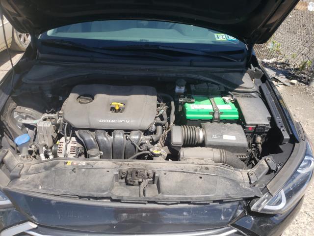 Photo 6 VIN: 5NPD84LF2HH043867 - HYUNDAI ELANTRA SE 