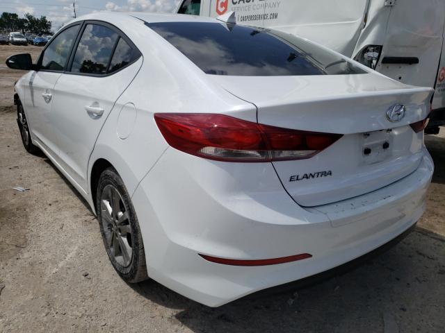 Photo 2 VIN: 5NPD84LF2HH045151 - HYUNDAI ELANTRA SE 