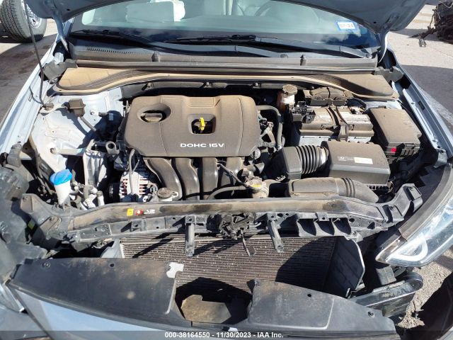 Photo 9 VIN: 5NPD84LF2HH050382 - HYUNDAI ELANTRA 