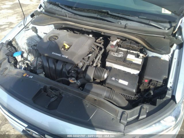 Photo 9 VIN: 5NPD84LF2HH054996 - HYUNDAI ELANTRA 