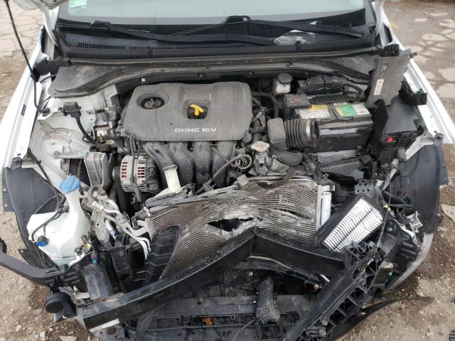 Photo 10 VIN: 5NPD84LF2HH058935 - HYUNDAI ELANTRA SE 