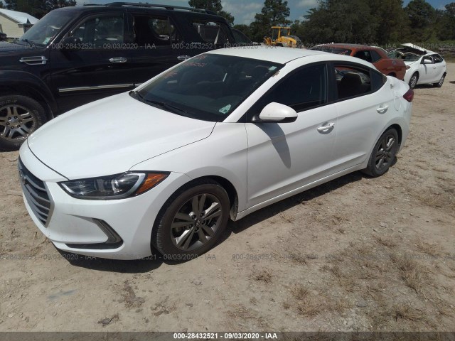 Photo 1 VIN: 5NPD84LF2HH060670 - HYUNDAI ELANTRA 