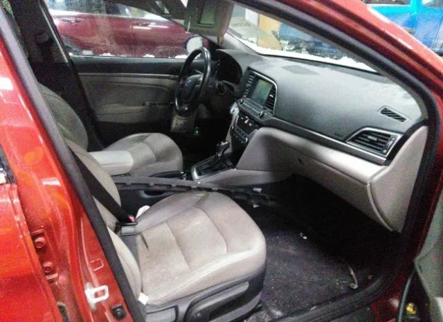 Photo 4 VIN: 5NPD84LF2HH063262 - HYUNDAI ELANTRA 