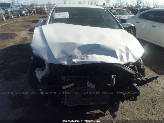 Photo 5 VIN: 5NPD84LF2HH069384 - HYUNDAI ELANTRA 