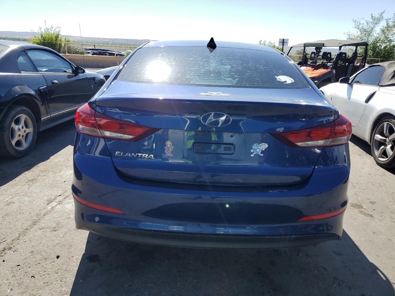 Photo 5 VIN: 5NPD84LF2HH072799 - HYUNDAI ELANTRA 