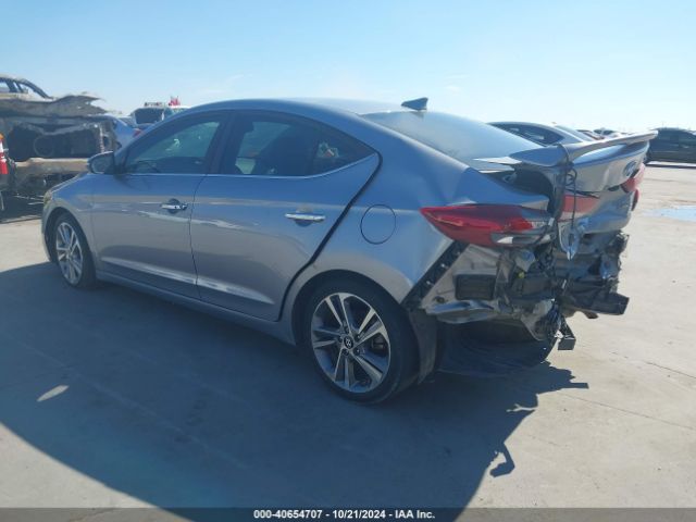 Photo 2 VIN: 5NPD84LF2HH082507 - HYUNDAI ELANTRA 