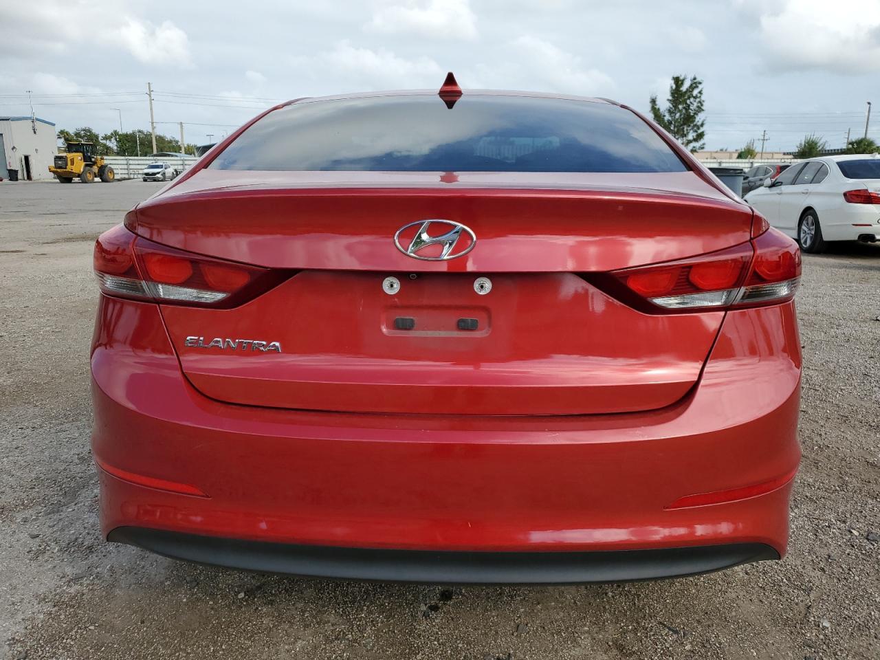 Photo 5 VIN: 5NPD84LF2HH087447 - HYUNDAI ELANTRA 