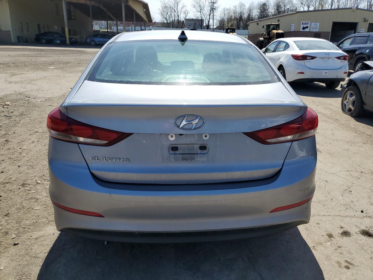 Photo 5 VIN: 5NPD84LF2HH097296 - HYUNDAI ELANTRA 