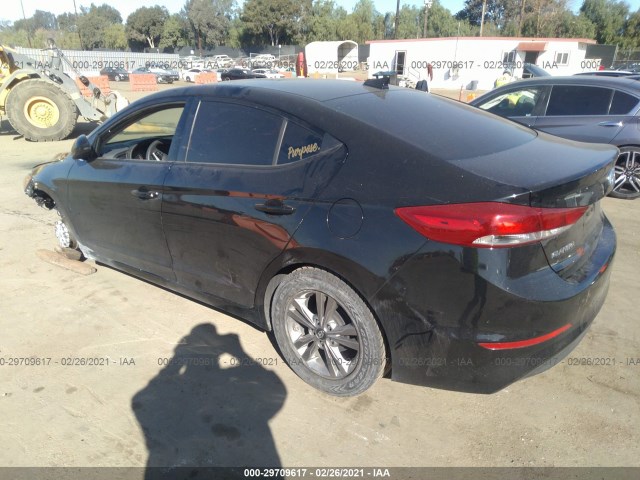 Photo 2 VIN: 5NPD84LF2HH124609 - HYUNDAI ELANTRA 