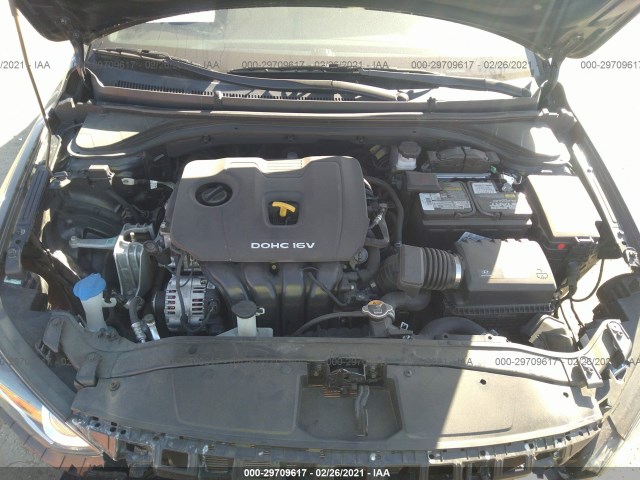 Photo 9 VIN: 5NPD84LF2HH124609 - HYUNDAI ELANTRA 