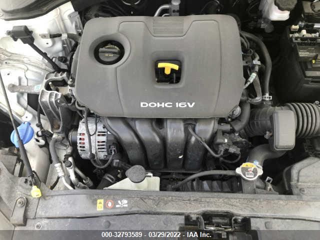 Photo 9 VIN: 5NPD84LF2HH125355 - HYUNDAI ELANTRA 