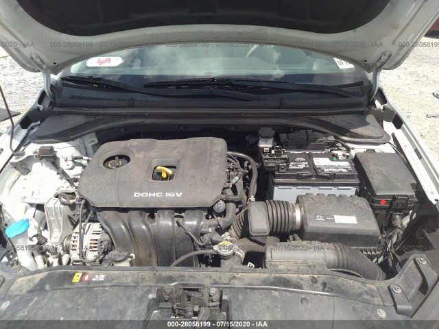 Photo 9 VIN: 5NPD84LF2HH130653 - HYUNDAI ELANTRA 