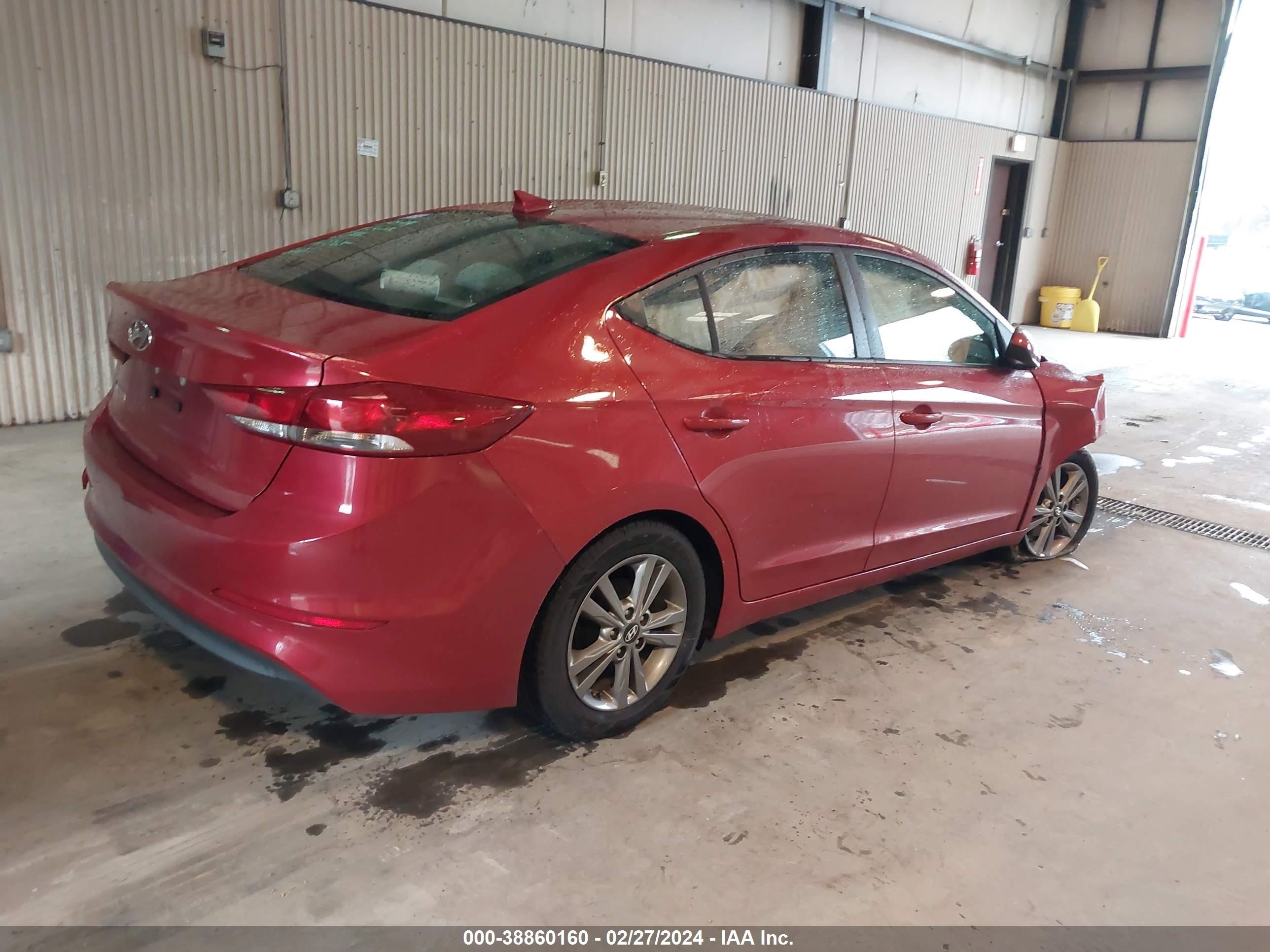 Photo 3 VIN: 5NPD84LF2HH130765 - HYUNDAI ELANTRA 