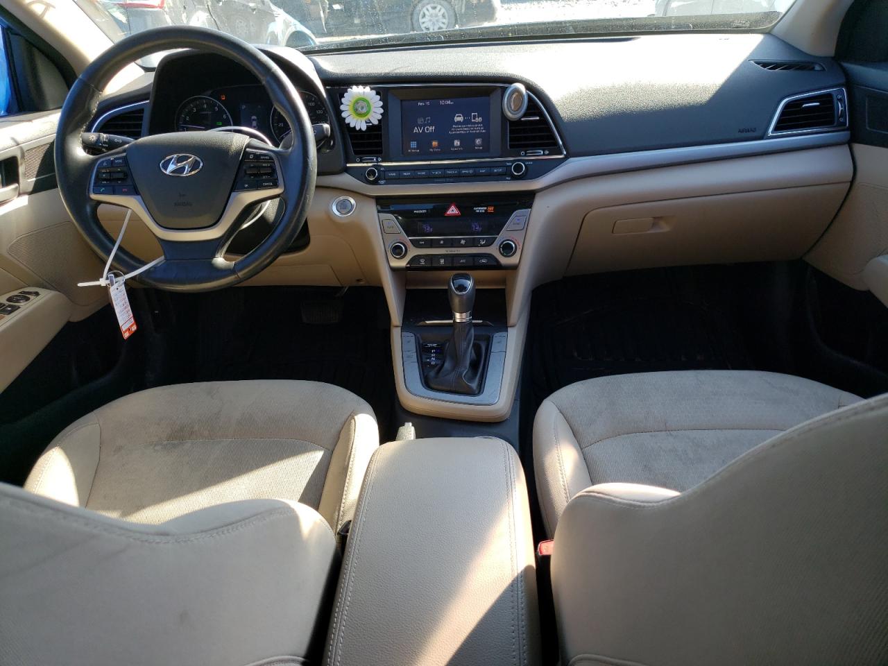 Photo 7 VIN: 5NPD84LF2HH134122 - HYUNDAI ELANTRA 