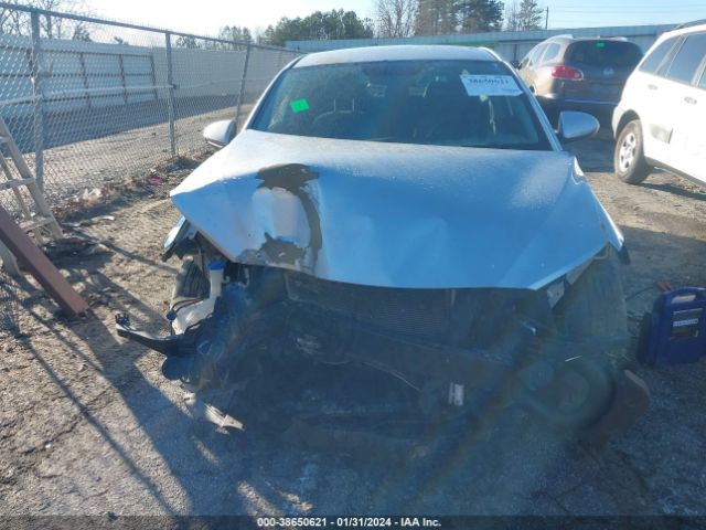 Photo 5 VIN: 5NPD84LF2HH152233 - HYUNDAI ELANTRA 