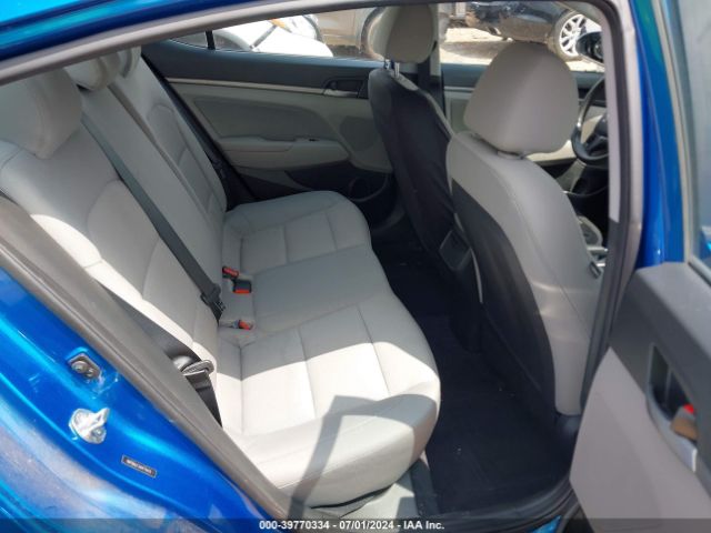 Photo 7 VIN: 5NPD84LF2HH174443 - HYUNDAI ELANTRA 